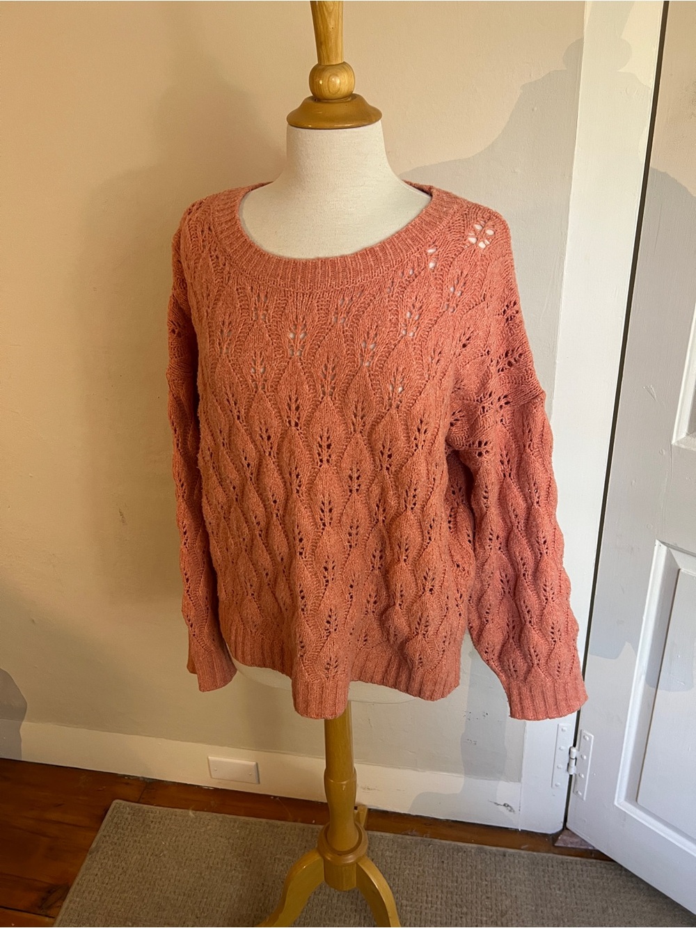 SO Open-Knit Scoopneck Sweater in Coral